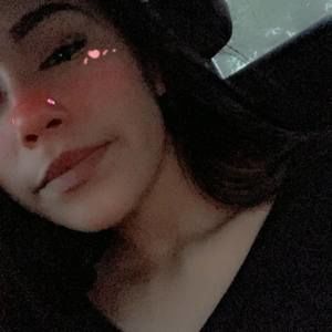 Meet your Posher, Raina